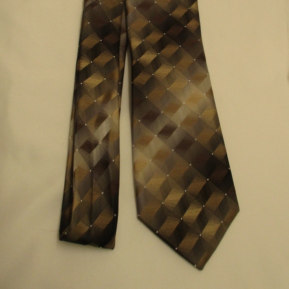 Van Heusen Other - SILK TIE - NWOT